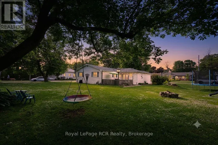 223 DIVISION STREET, South Bruce Peninsula, Ontario N0H2T0