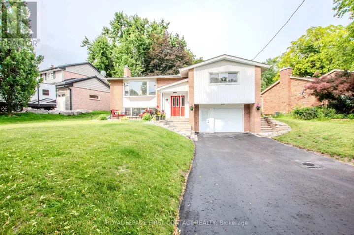 27 TOWER CRESCENT, Barrie (Allandale Heights), Ontario L4N2V3