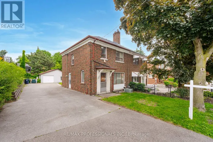 111 KEELE STREET, Toronto (High Park North), Ontario M6P2J8
