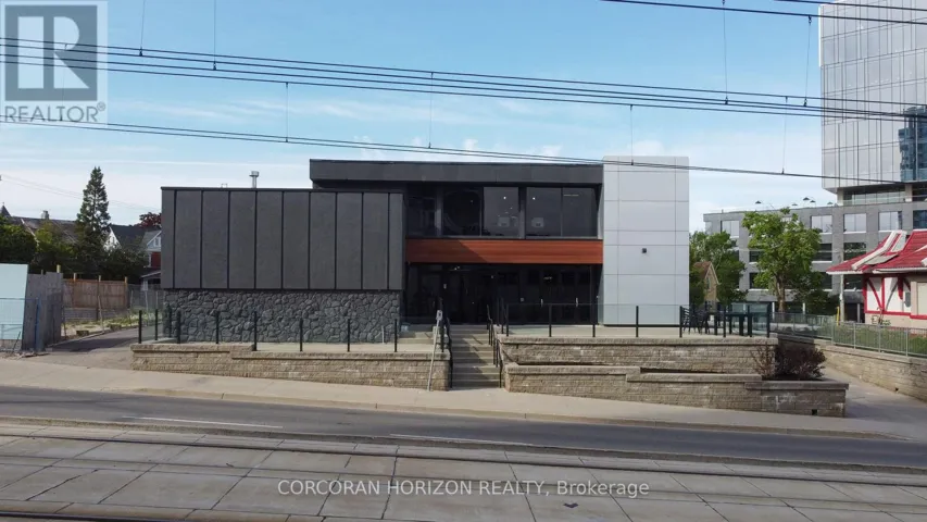 618 KING STREET, Kitchener, Ontario N2G1C8