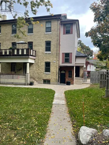 1 WAVERLEY PLACE, London East (East F), Ontario N6B2C3