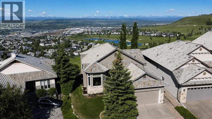 124 Gleneagles Estates Lane, Cochrane, Alberta T4C2H7