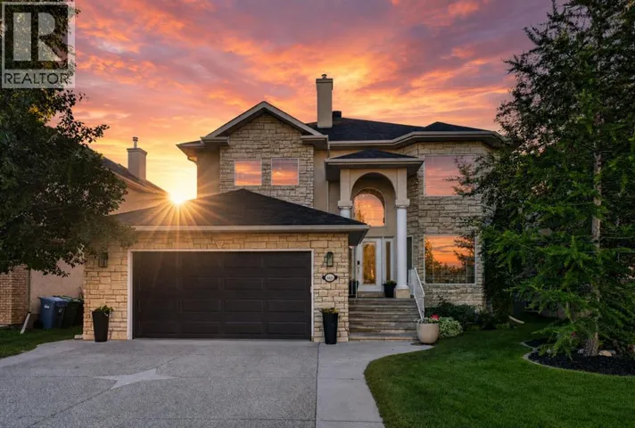 165 Strathlea Place SW, Calgary, Alberta T3H4T5