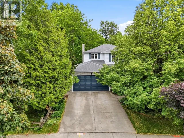 240 STOKE Drive, Kitchener, Ontario N2N2C1