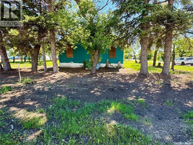 200 Otter STREET, Cut Knife, Saskatchewan S0M0N0