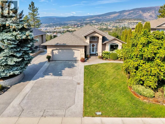 3482 Ridge Boulevard, West Kelowna, British Columbia V4T2V5