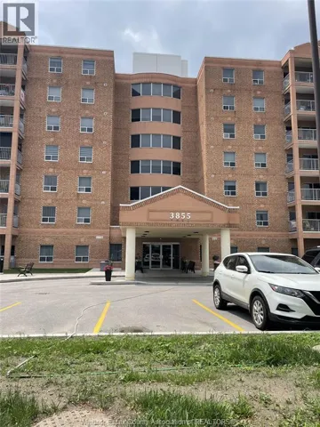 3855 SOUTHWINDS DRIVE Unit# 702, Windsor, Ontario N9G2N2