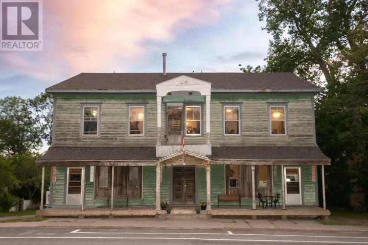 121 Water Street, Shelburne, Nova Scotia B0T1W0