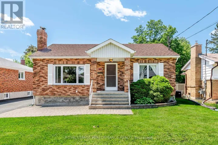 202 SUSAN AVENUE, Cornwall, Ontario K6J2C5