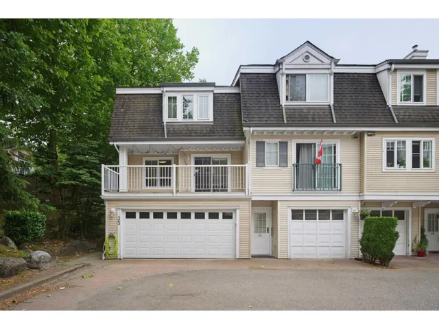 35 8930 WALNUT GROVE DRIVE, Langley, British Columbia V1M3K2