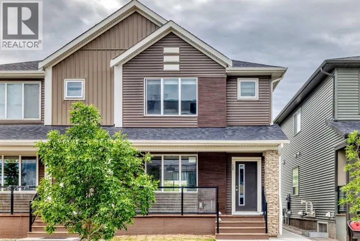 339 WOLF CREEK Way SE, Calgary, Alberta T2X4Y8