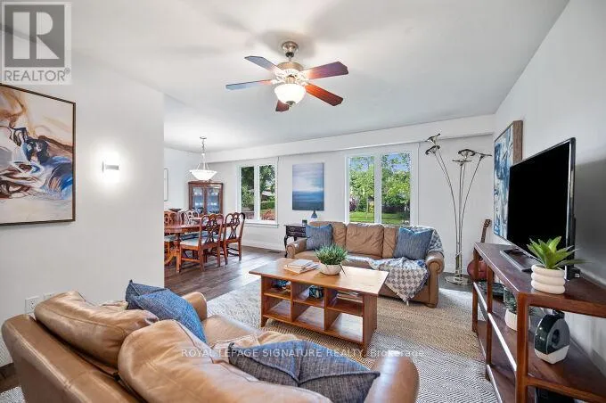 646 BLUE FOREST HILL, Burlington (Appleby), Ontario L7L4H3