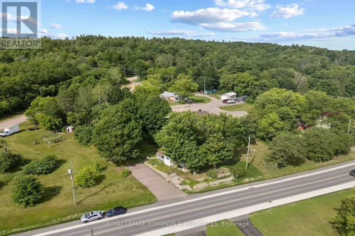 138 BONNECHERE STREET E, Bonnechere Valley, Ontario K7V1Z5