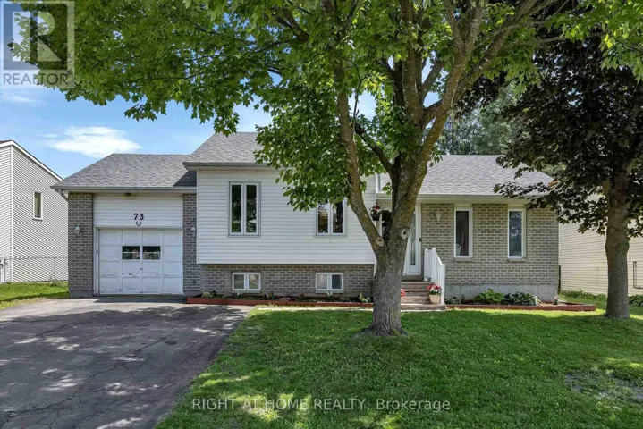 73 CASTLEBEAU STREET, Russell, Ontario K0A1W0