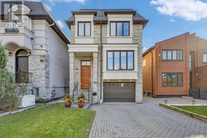 743 GLENCAIRN AVENUE, Toronto (Englemount-Lawrence), Ontario M6B1Z9
