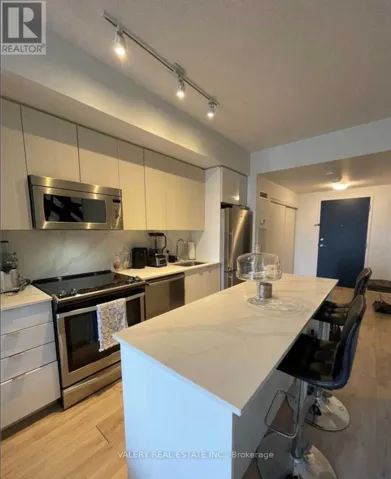 604 - 3237 BAYVIEW AVENUE, Toronto (Bayview Woods-Steeles), Ontario M2K0G1