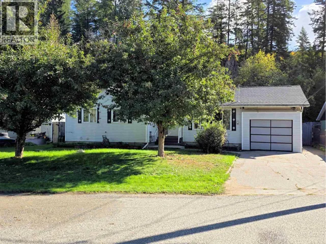 3460 ROBIN ROAD, Quesnel, British Columbia V2J3R2