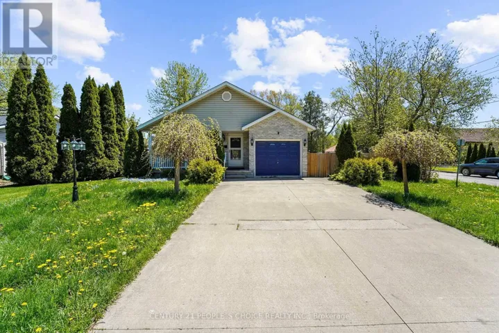 3640 ABERDEEN STREET, Niagara Falls (Chippawa), Ontario L2G7X4