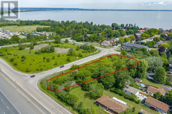 6 PARKEDGE DRIVE, Hamilton (Stoney Creek), Ontario L8E3A8