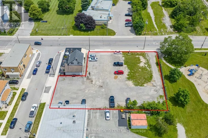 619 KING STREET, Welland (Lincoln/Crowland), Ontario L3B3L4