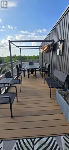 303 - 440 CENTRAL AVENUE, London East (East C), Ontario N6B3E2