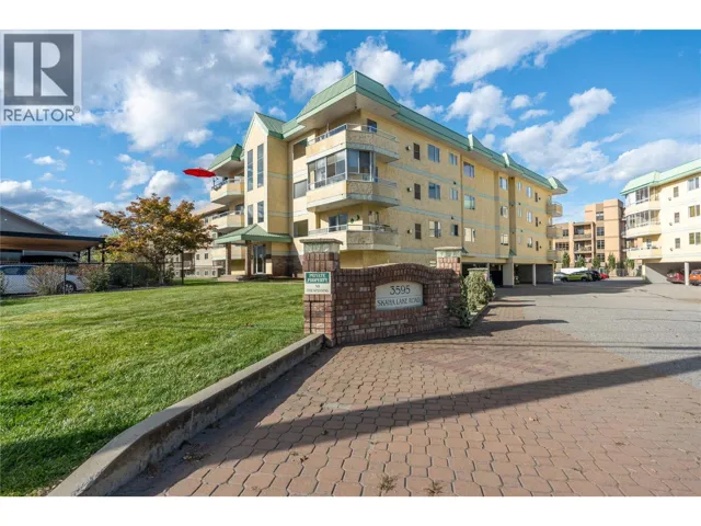 3595 Skaha Lake Road Unit# 303, Penticton, British Columbia V2A7K2