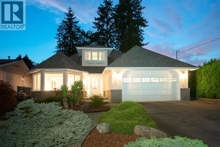 937 WESTMOUNT DRIVE, Port Moody, British Columbia V3H1K8
