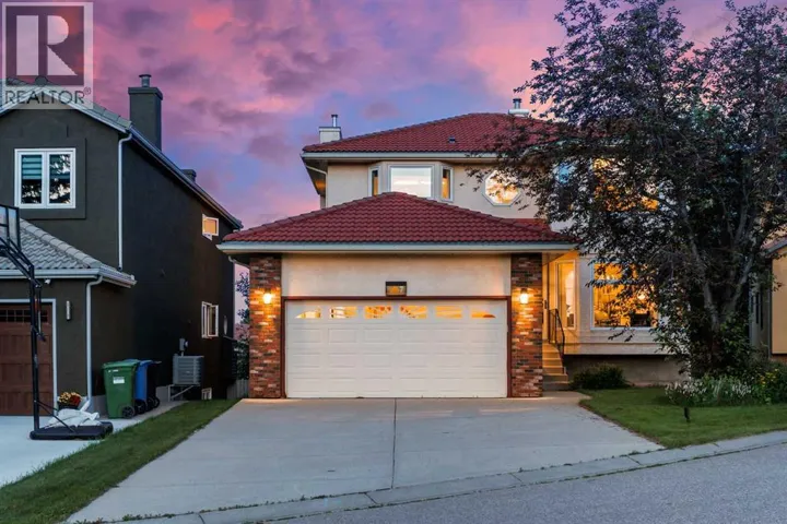 7 Signature Mews SW, Calgary, Alberta T3H2V6