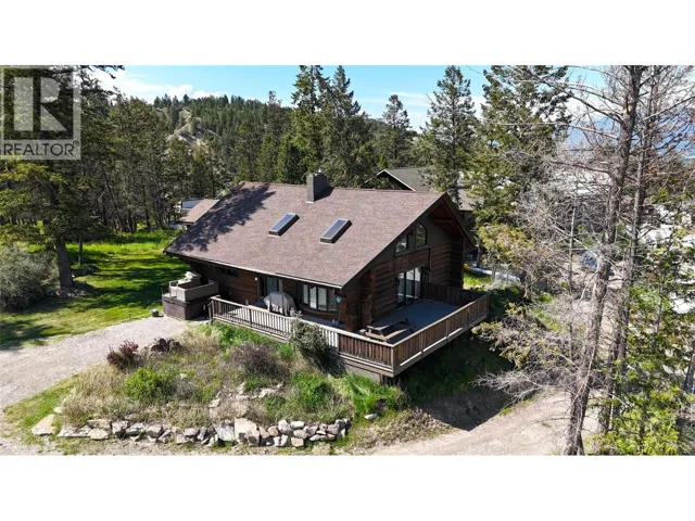 1600 14th Street, Invermere, British Columbia V0A1K0