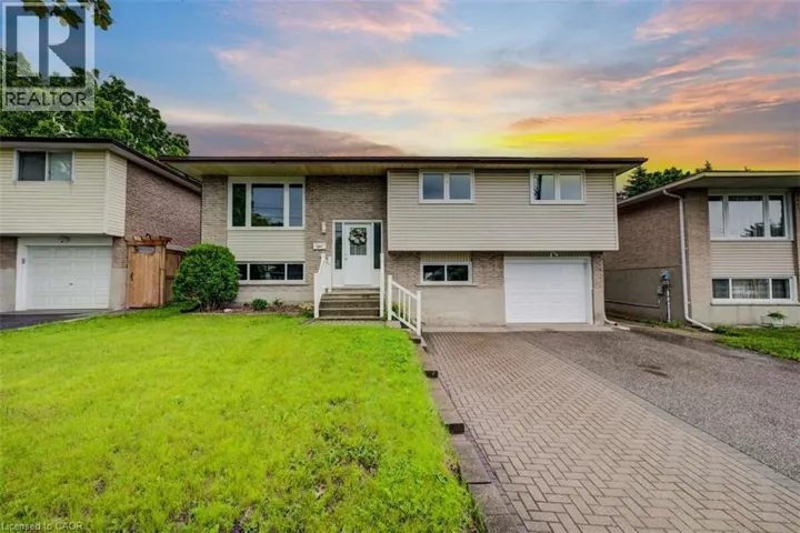939 STRASBURG Road, Kitchener, Ontario N2E1T6