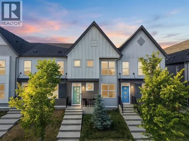 228 Livingston View NE, Calgary, Alberta T3P0Z9