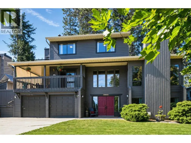 1922 Abel Street, West Kelowna, British Columbia V1Z3C8
