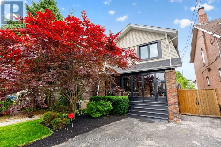 117 DAWES ROAD, Toronto (Crescent Town), Ontario M4C5B8