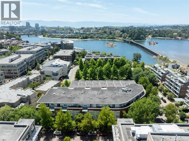 201 380 Waterfront Cres, Victoria, British Columbia V8T5K3