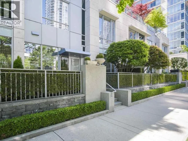 410 BEACH CRESCENT, Vancouver, British Columbia V6Z3E9