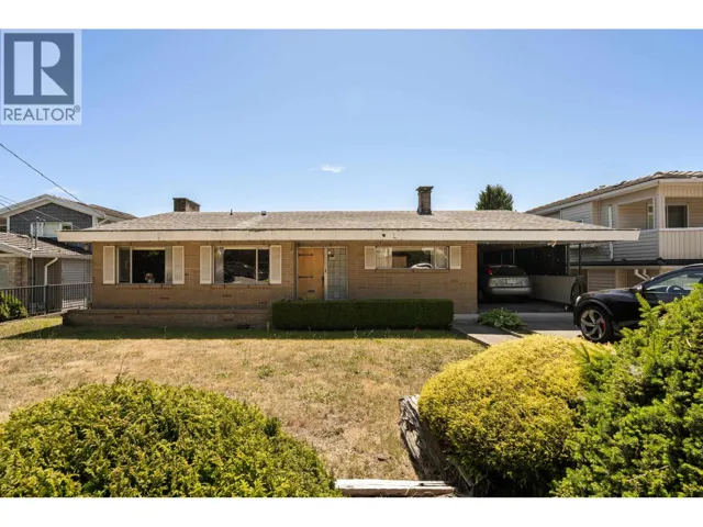 5426 CLINTON STREET, Burnaby, British Columbia V5J2L8