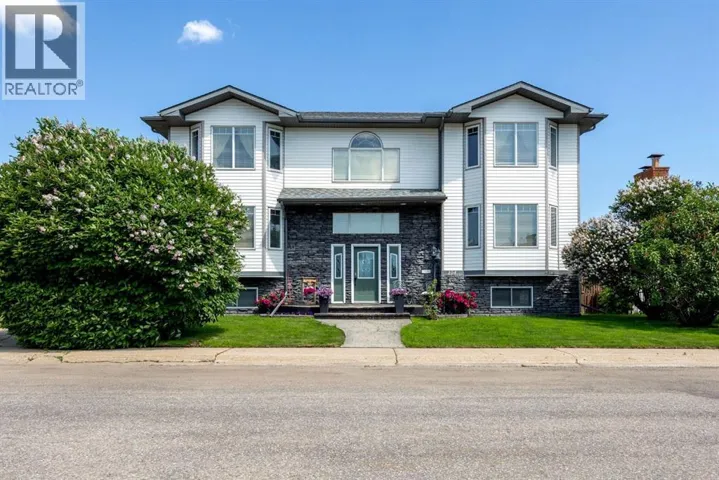 104 Royal Garden, Fort McMurray, Alberta T9K1B4