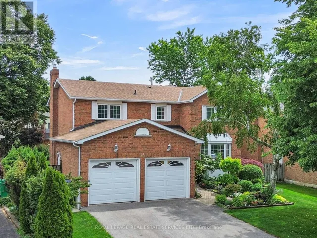13 OAKINGTON PLACE, Mississauga (Streetsville), Ontario L5N3V9