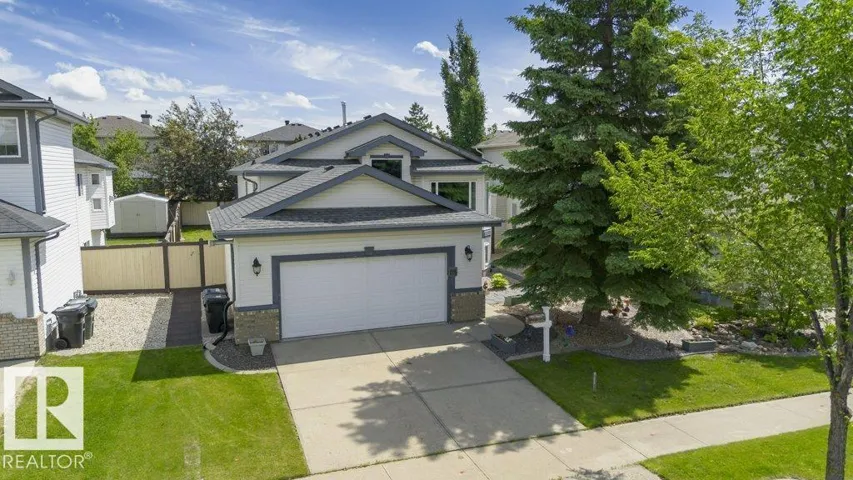 46 CLARKDALE DR, Sherwood Park, Alberta T8H2E2
