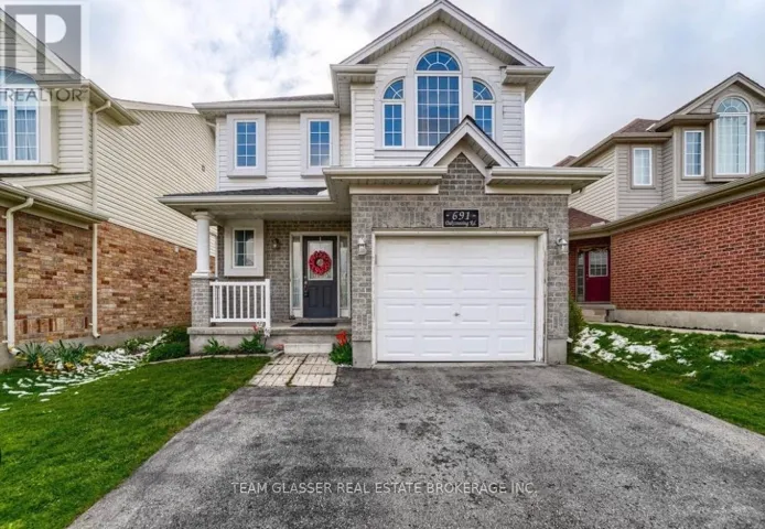 691 OAKCROSSING ROAD, London North (North M), Ontario N6H5V7