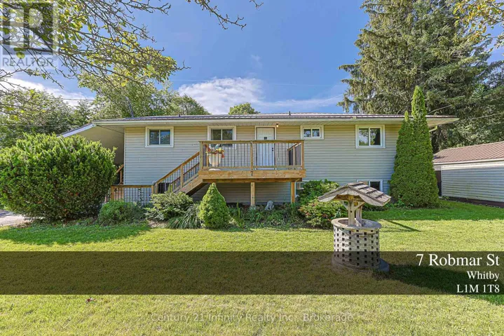 7 ROBMAR STREET, Whitby (Brooklin), Ontario L1M1T8