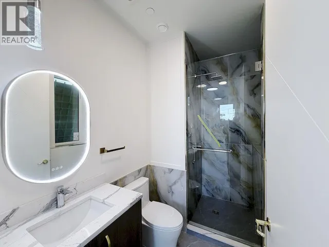 10XX E 62ND AVE VANCOUVER BC, Vancouver, British Columbia V5X2H1