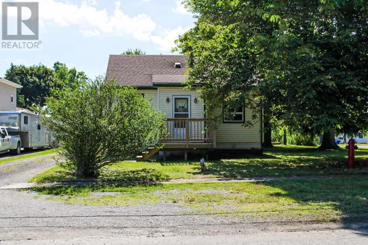 40 RAMEY AVENUE, Port Colborne (Main Street), Ontario L3K2L3