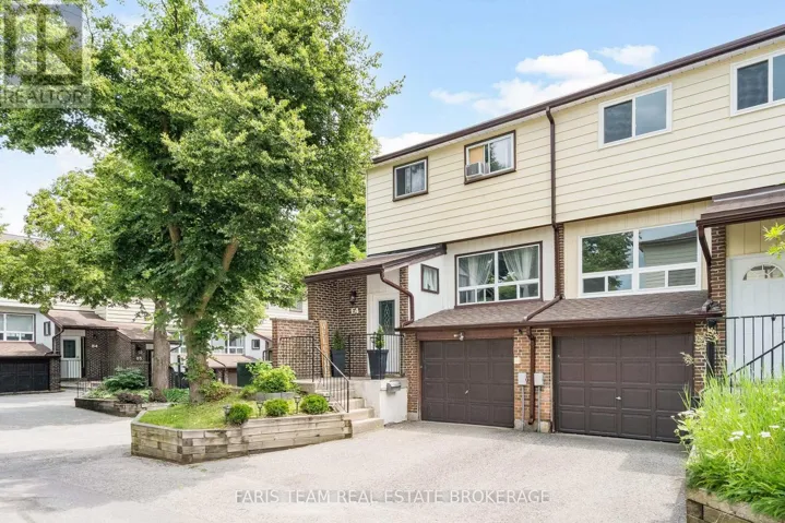E4 - 63 FERRIS LANE, Barrie (Cundles East), Ontario L4M5C4