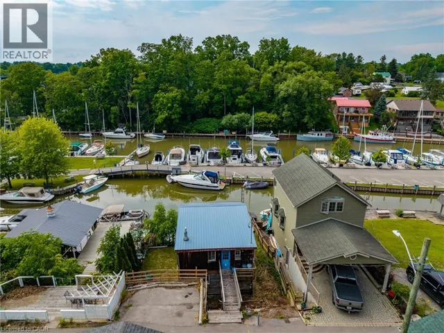 7 DOUGLAS Street, Port Dover, Ontario N0A1N7