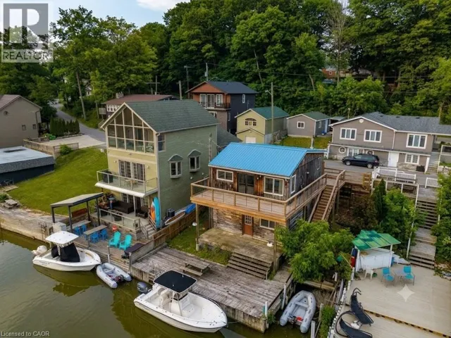 7 DOUGLAS Street, Port Dover, Ontario N0A1N7