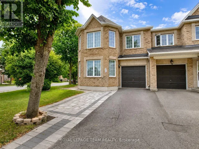 11 MARCAY STREET, Ottawa, Ontario K2G6X3