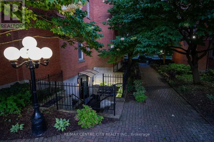 1 - 280 QUEENS AVENUE, London East (East F), Ontario N6B1X3
