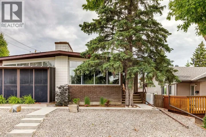 2144 Chilcotin Road NW, Calgary, Alberta T2L0X1