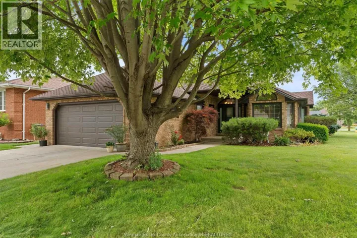 44 WORCHESTER, Leamington, Ontario N8H5C1